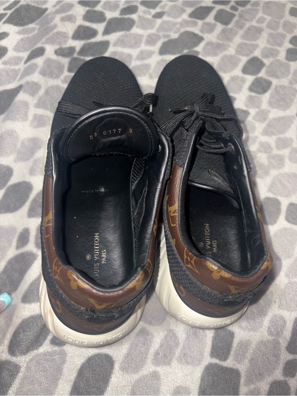Louis Vuitton Black & Brown Monogram Low-Top Sneakers - Picture 5 of 5